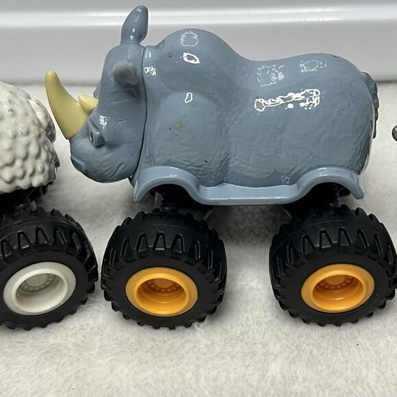 Blaze and the Monster Machines Diecast Truck Lot Mammoth Bighorn Rhino - Picture 6 of 14